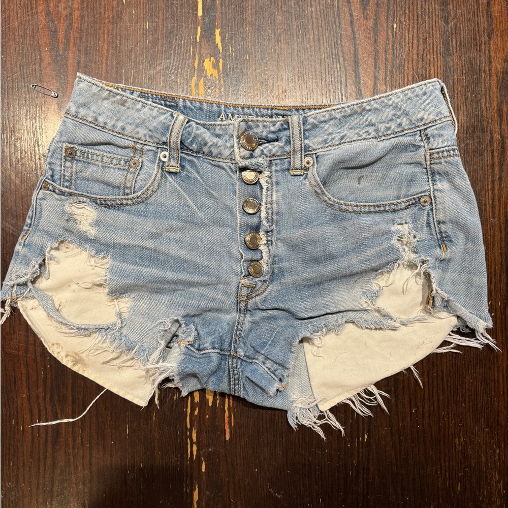 Cutoff Jean shorts